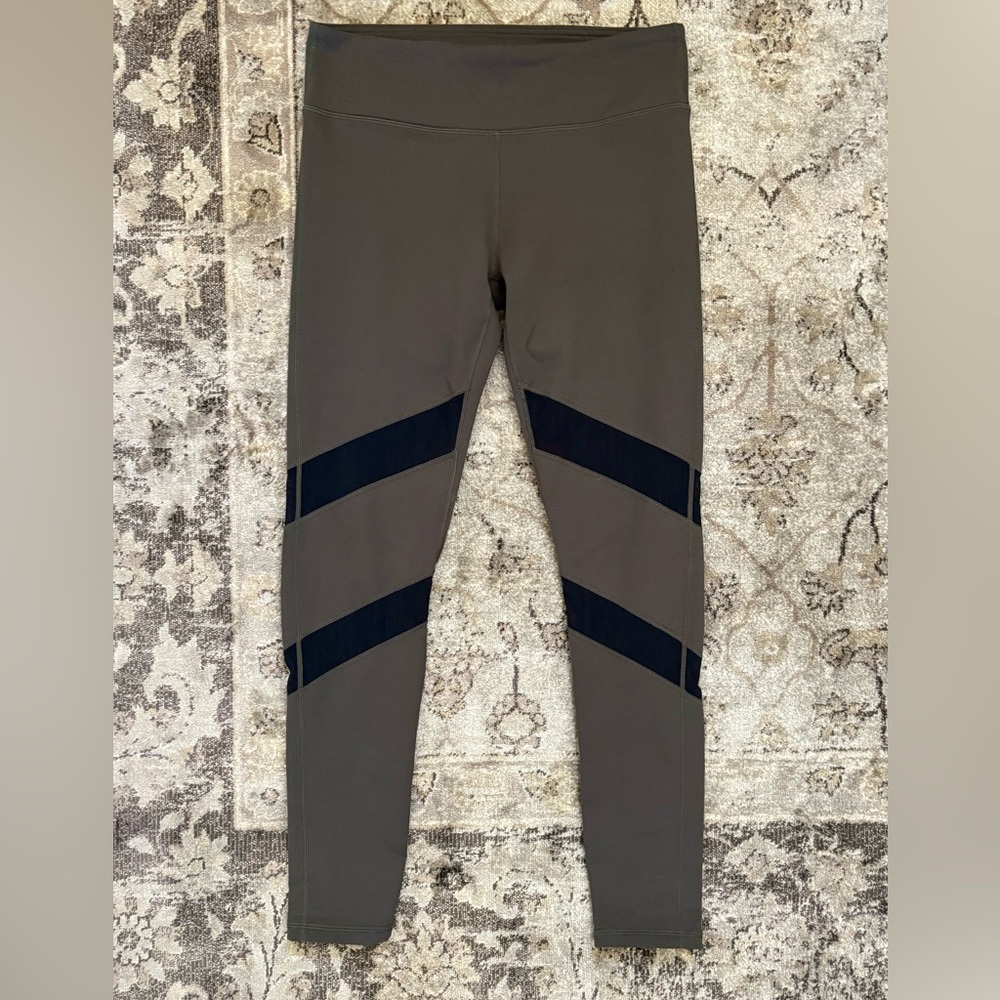 Fabletics Powerhold Gaviota Leggings Green with Black Mesh Detail Size Medium